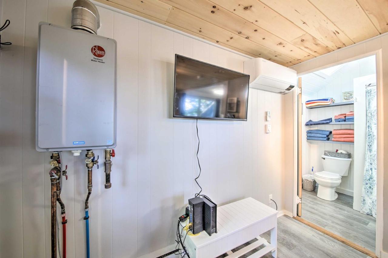 Lush Edgecomb Studio Cottage With Fire Table! מראה חיצוני תמונה